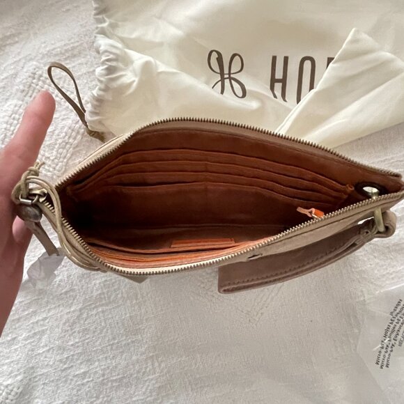 🎉 NEW LISTING NWT HOBO Vida Wristlet in Guilded Beige 100% Genuine Leather - Picture 14 of 14